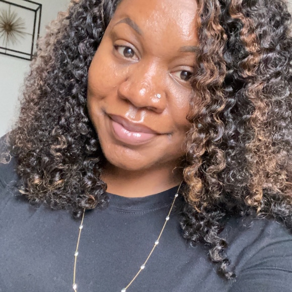 Meet your Posher, Posh - Picture 1 of 1